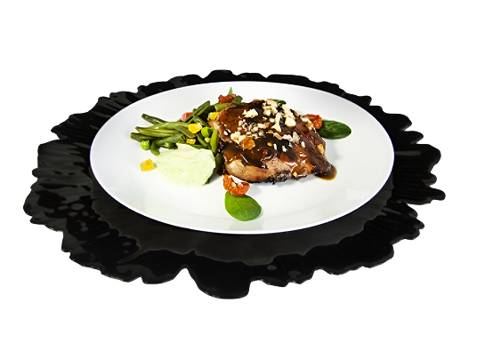 Индейка в кофейной глазури с мексиканским гарниром и соусом алиоли