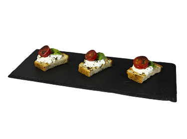 Брускетта со страчателлой, черри и базиликом